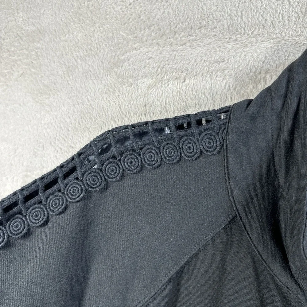 Lilly Pulitzer Sweatshirt Women's L Black Half Zip Top Cut Out Details Pocket - Picture 2 of 8